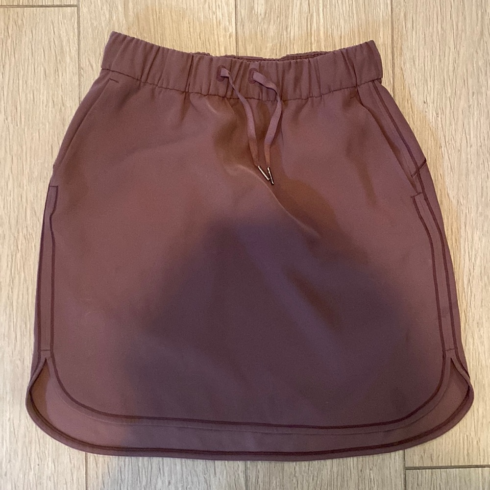Lululemon On The Fly Skirt